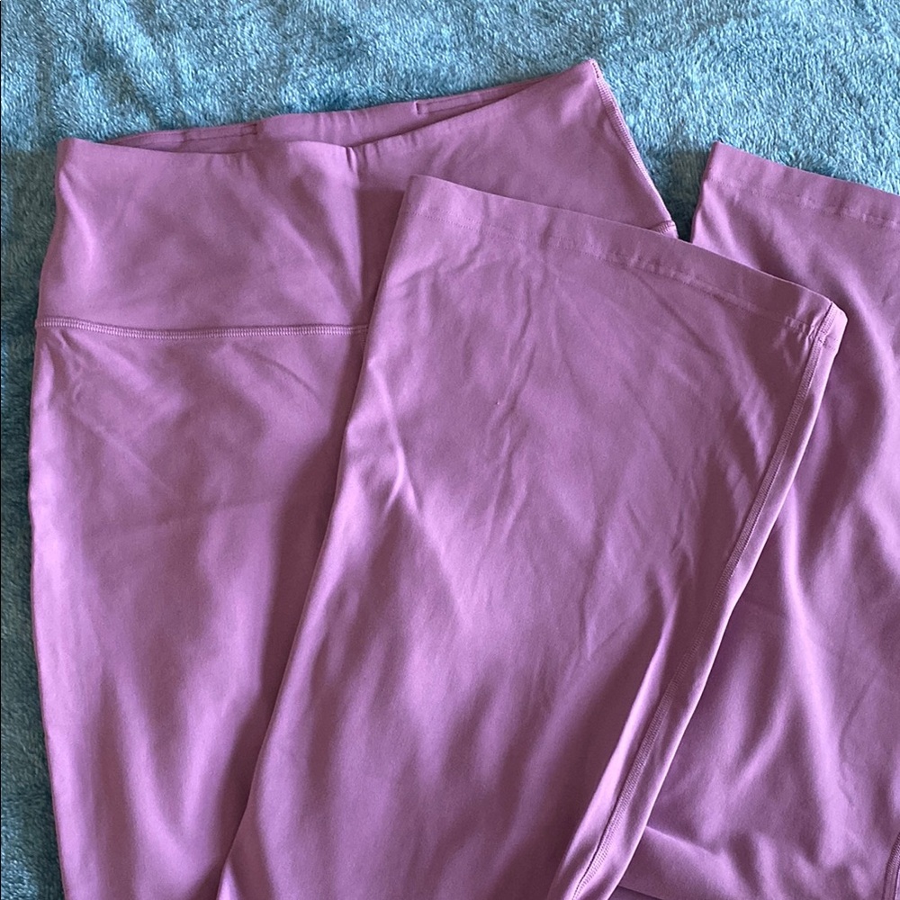 Pink LuLulemon Leggings